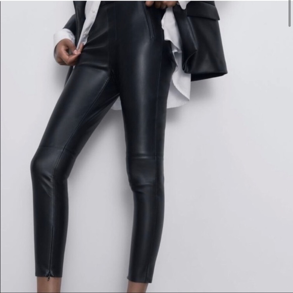 Zara woman’s faux leather leggings- Like New - Picture 2 of 5
